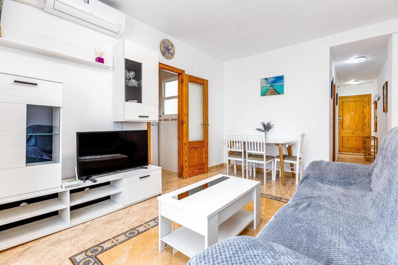 Сomfortable Apartament Caballero De Rodas Torrevieja Esterno foto