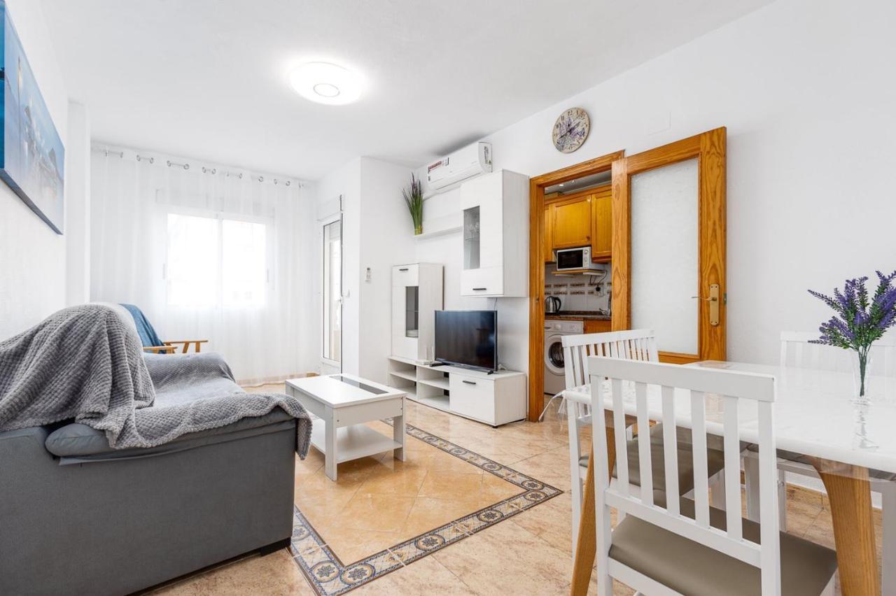 Сomfortable Apartament Caballero De Rodas Torrevieja Esterno foto